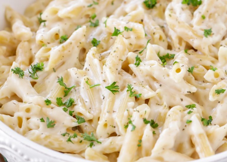Creamy White Sauce Pasta Recipe